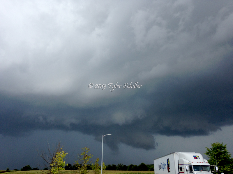 Wall Cloud - Hartford, Wisconsin - August 30, 2013